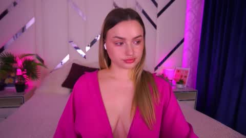 Snapshot of minifox_ chatting on October 2025 08:05:02 AM minifox_ online show from October 2025 08:05:02 AM