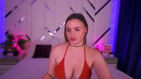 Snapshot of minifox_ chatting on November 2025 05:12:01 PM minifox_ online show from November 2025 05:12:01 PM