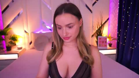 Snapshot of minifox_ chatting on February 2026 08:48:02 AM minifox_ online show from February 2026 08:48:02 AM