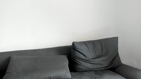 Maya online show from January 2025 03:05:02 AM