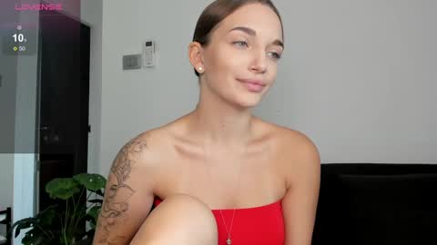 Maya online show from February 2025 03:09:02 AM