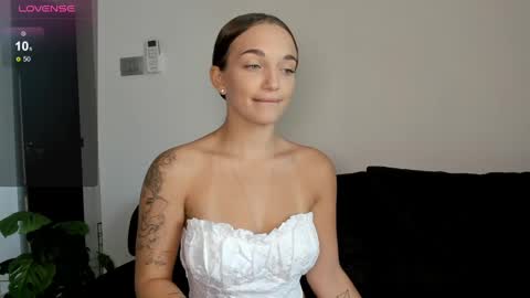 Maya online show from March 2025 02:03:01 AM