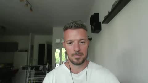 Snapshot of minka28 chatting on May 2026 05:29:01 PM minka28 online show from May 2026 05:29:01 PM