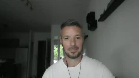 Snapshot of minka28 chatting on May 2026 05:43:01 PM minka28 online show from May 2026 05:43:01 PM