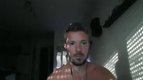 Snapshot of minka28 chatting on May 2026 05:43:02 PM minka28 online show from May 2026 05:43:02 PM