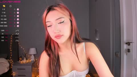 Snapshot of minnie_jin chatting on December 2024 03:00:02 PM minnie_jin online show from December 2024 03:00:02 PM