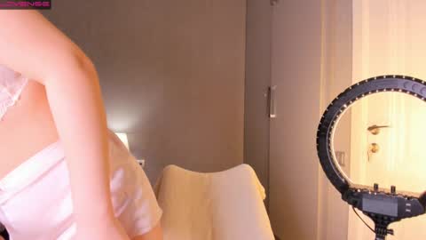 Snapshot of minnie_jin chatting on March 2025 01:29:01 PM minnie_jin online show from March 2025 01:29:01 PM