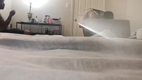 minniehunney online show from April 2026 10:15:01 AM