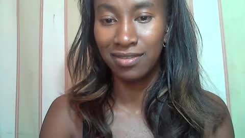 minouch211907 online show from March 2025 11:03:01 AM