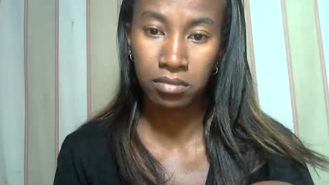 minouch211907 online show from March 2025 08:10:02 PM