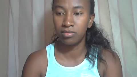 minouch211907 online show from October 2025 09:54:02 AM