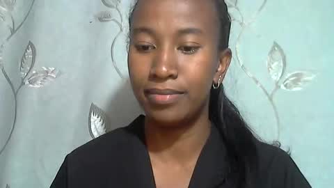 minouch211907 online show from April 2026 04:57:02 AM