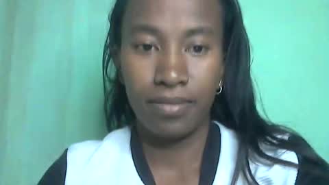 minouch211907 online show from May 2026 02:40:01 AM