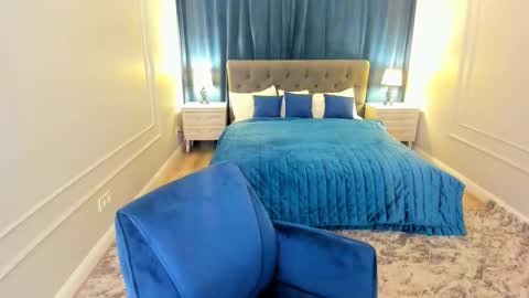 Jessi online show from October 2025 03:25:03 AM