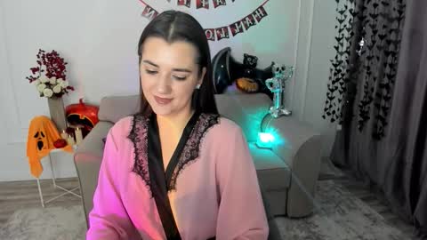 Jessi online show from October 2025 03:40:02 AM