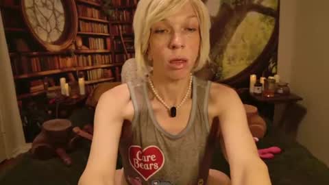 Snapshot of minxtessarae chatting on June 2026 03:27:02 AM Tessa Rae online show from June 2026 03:27:02 AM