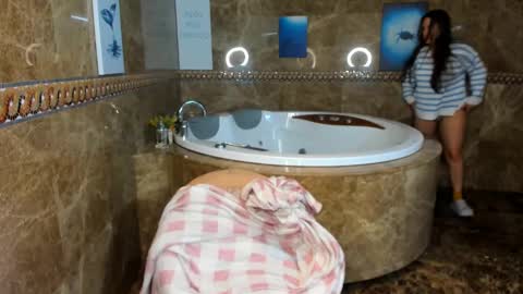 Mira online show from December 2024 02:31:01 AM