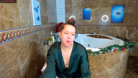 Mira online show from January 2025 04:52:02 AM