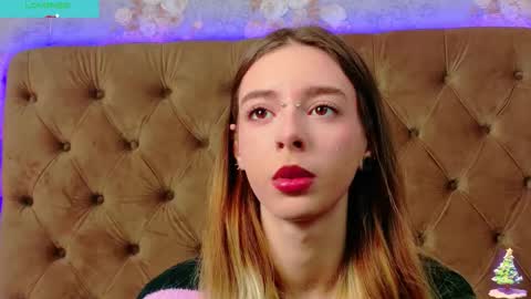 mira_lynxx online show from December 2025 05:13:01 AM