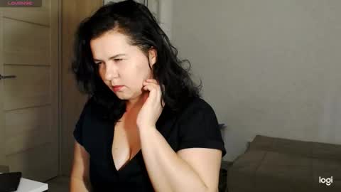 Meera online show from October 2025 10:02:01 AM