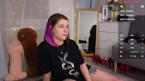 Mira  online show from March 2025 12:09:01 PM