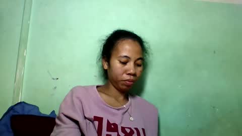 Snapshot of mirah881 chatting on May 2026 05:41:01 PM mirah881 online show from May 2026 05:41:01 PM