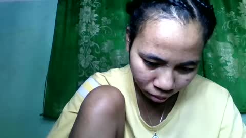 Snapshot of mirah881 chatting on June 2026 07:40:02 AM mirah881 online show from June 2026 07:40:02 AM