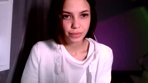 MiraLaPics online show from April 2026 09:27:01 PM