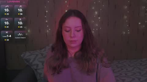 Kira online show from January 2025 03:22:01 PM