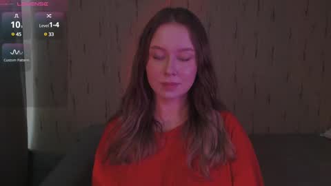 Kira online show from March 2025 01:54:01 PM