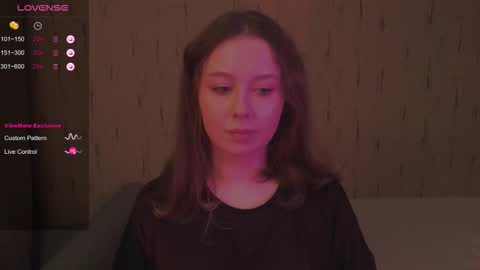 Kira online show from September 2025 12:59:02 AM