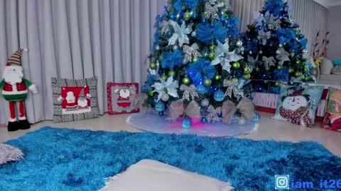 Snapshot of mirandacollins_ chatting on December 2024 01:40:01 AM Miranda online show from December 2024 01:40:01 AM