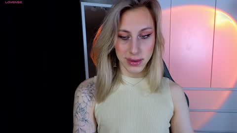 Snapshot of miraraid chatting on January 2025 01:32:01 AM miraraid online show from January 2025 01:32:01 AM