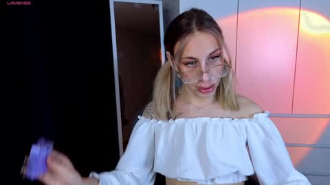 Snapshot of miraraid chatting on January 2025 09:45:02 AM miraraid online show from January 2025 09:45:02 AM