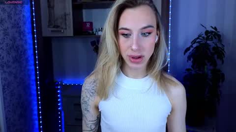 Snapshot of miraraid chatting on March 2025 06:07:02 AM miraraid online show from March 2025 06:07:02 AM