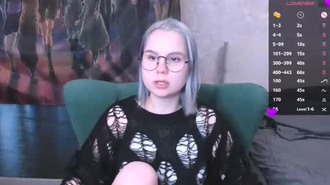 Kira online show from March 2025 09:59:01 PM