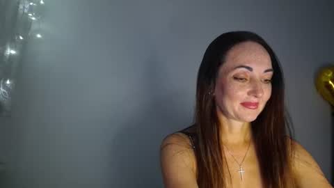Snapshot of mirelisse chatting on June 2026 09:52:02 PM Christina online show from June 2026 09:52:02 PM