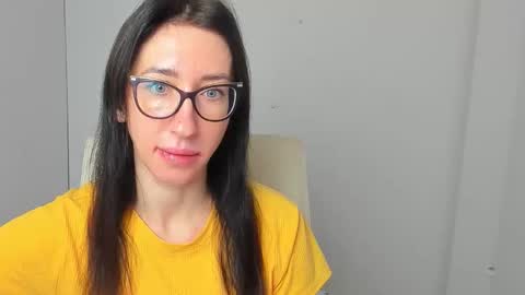 Mariam online show from November 2025 06:35:02 AM