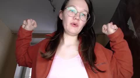 Mira online show from February 2025 01:29:01 PM