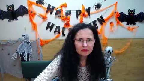 Miroslava Happi online show from November 2025 08:28:02 AM