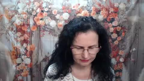 Snapshot of miroslava_happi chatting on April 2026 06:05:02 AM Miroslava Happi online show from April 2026 06:05:02 AM