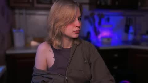 Mira online show from November 2025 07:03:01 AM