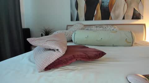 Snapshot of mis_eva chatting on January 2026 06:18:02 AM Eva online show from January 2026 06:18:02 AM