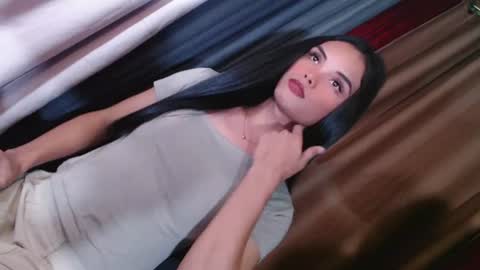 Snapshot of mis_tamara chatting on August 2026 10:09:01 AM mis_tamara online show from August 2026 10:09:01 AM