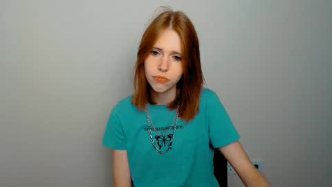 misaki_chan_ online show from September 2025 07:46:01 PM