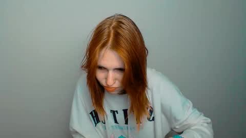 misaki_chan_ online show from September 2025 10:32:02 PM