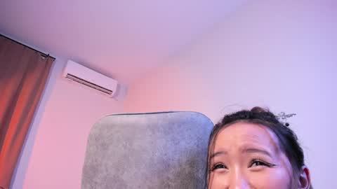 Mishel online show from January 2025 05:33:01 PM