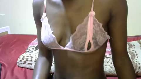 Snapshot of mishie_sexie chatting on December 2025 04:50:01 AM mish online show from December 2025 04:50:01 AM