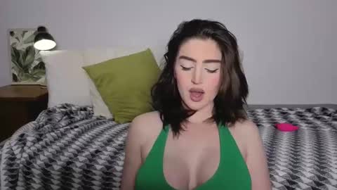 Elora online show from March 2026 09:18:02 PM