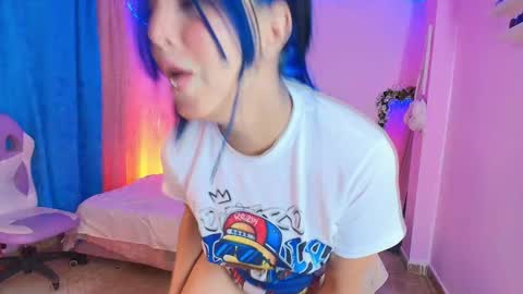 misofialeal online show from February 2026 06:52:02 PM